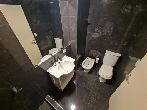 Imagen 15 de 29 de Loft En Alquiler · Maui · Zona Rio · Amenities