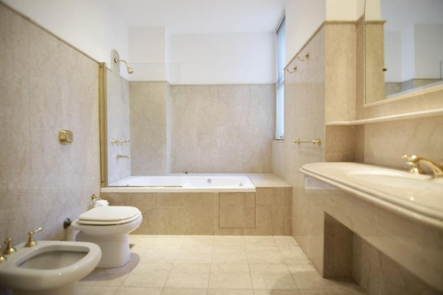 Edificio De 4 Pisos - Venta En Block - Ideal Embajada - Máxima Categoría En Belgrano R