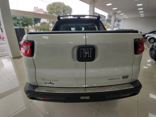 Imagen 10 de 15 de Fiat Toro Freedom 0km 1-