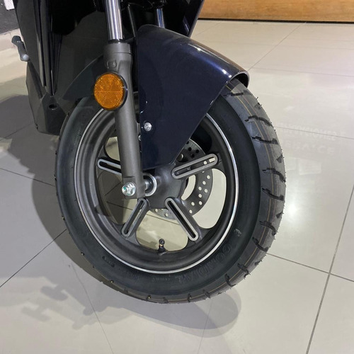 Imagen 11 de 16 de Moto Eléctrica Super Soco Cux Cblue