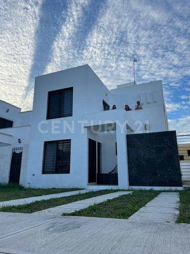 Casa En Venta Gran Santa Fe Norte, Merida Yucatan