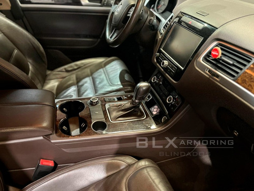Volkswagen Touareg 3.6 V6 Tiptronic Climatronic 4x4 At