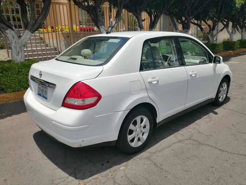 Imagen 7 de 15 de Nissan Tiida 1.8 Premium Mt 2007