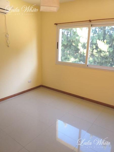 Imagen 18 de 22 de Venta - Casa En Malibú