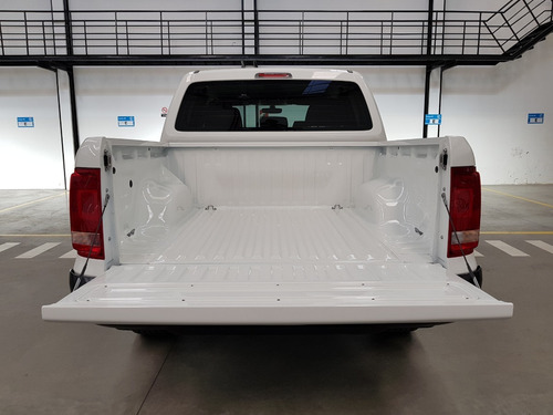 Imagen 7 de 25 de Volkswagen Amarok V6 258 Cv Comfortline 0km My23 Dcolores