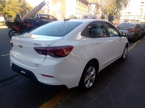 Imagen 5 de 15 de Chevrolet Onix Plus Ltz Prism Manual 2023 Automatico Gall 6
