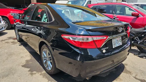 Toyota Camry 3.5 Xle V6 At