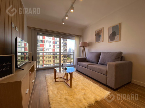 Venta Departamento Con Cochera, Zona Centrica.