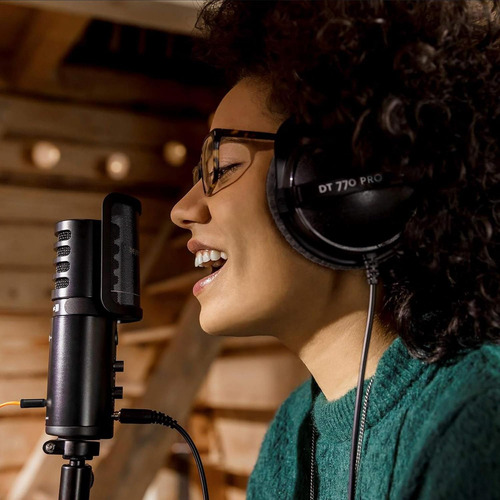 Beyerdynamic Dt 770 Pro - 250 Ohmios Le Dt 770 Pro 250 Oh...