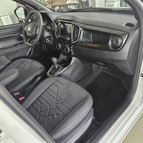 Fiat Strada 1.3 Volcano Cab. Dupla 16v Flex 4p