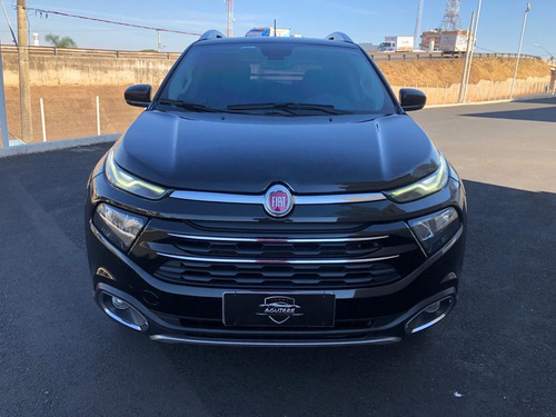 Imagem 3 de 10 de Fiat Toro Volcano 2.0 Preto 2018