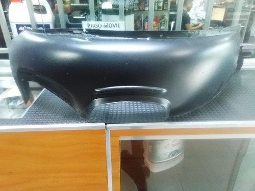 Imagen 2 de 3 de Guardabarro Plástico Delantero Derecho. Volkswagen Gol