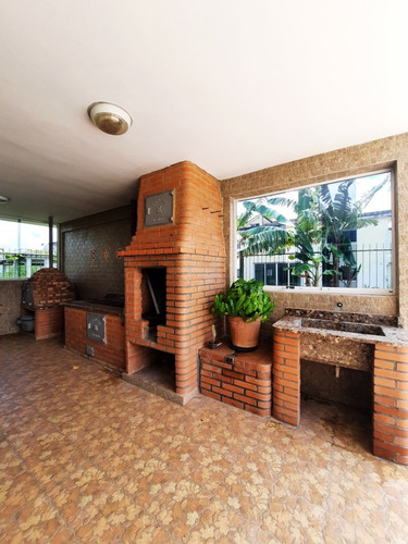 Imagen 9 de 19 de Casa En Alquiler, Urb. San Miguel