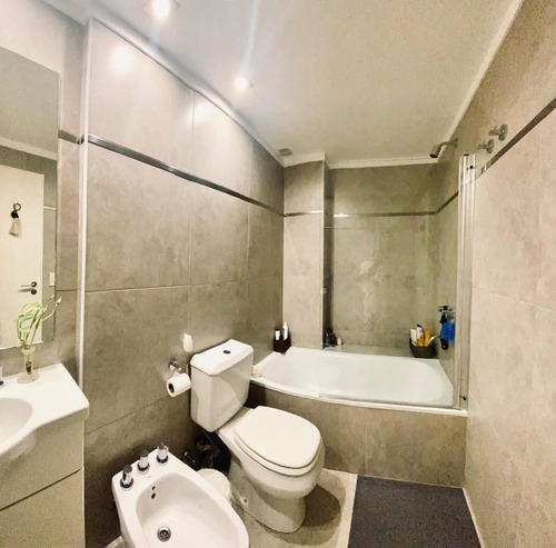 Imagen 10 de 30 de Departamento En Venta En Liniers