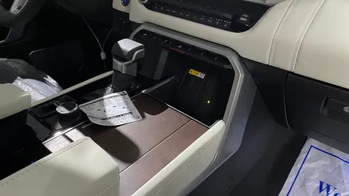 Toyota Sequoia 3.5 V6 Capstone