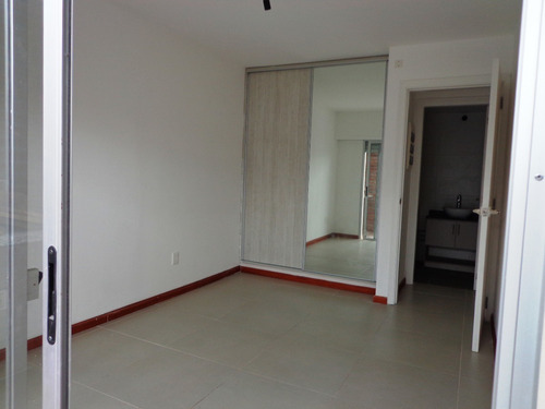 Imagen 7 de 10 de Apto Nuevo 2 Dorm!! Patio Parrillero Exclusivo! Opción Garaje! Con Renta!