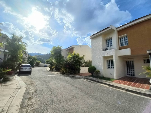 Imagen 2 de 19 de Vende Townhouse En El Conjunto Residencial Los Frailejones Naguanagua