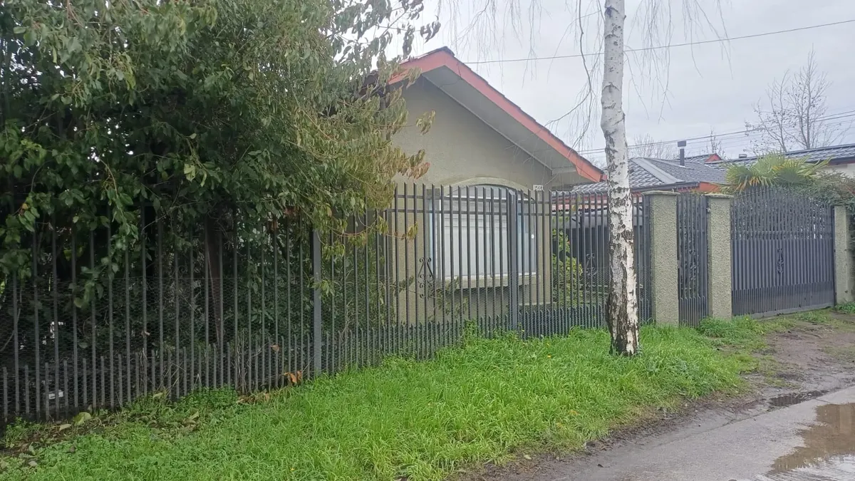 Imagen 1 de 5 de Se Arrienda Casa En Villa Emmanuel Chillán