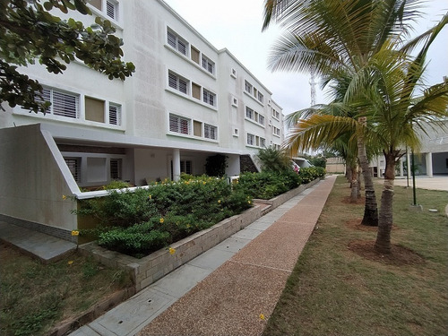 Imagen 12 de 13 de Apartamento En Alquiler Entre Montañas
