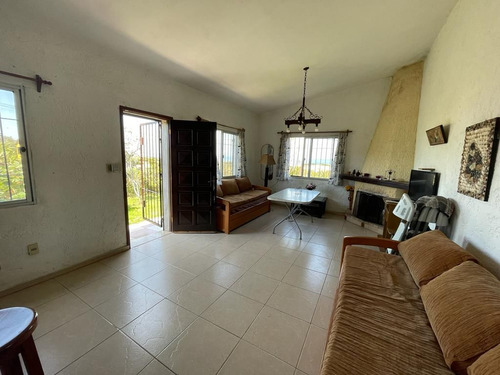 Casa En Venta De 2 Dormitorios En Araminda (ref: Vld-3814)