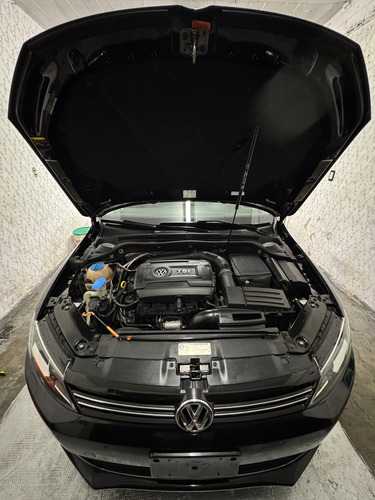 Volkswagen Vento 2.0 Sportline Tsi 200cv Bi-xenon Dsg