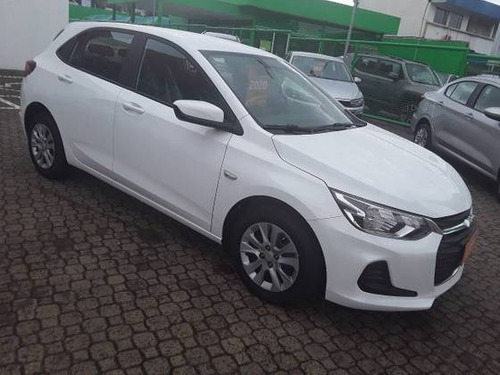 Imagem 4 de 9 de Chevrolet Onix 1.0 Flex Lt Manual