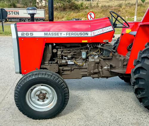 Trator Massey Ferguson 265