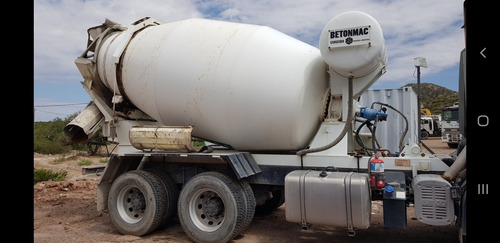 Iveco 260e28 6x4 Mixer Hormigonero Motohormigonero