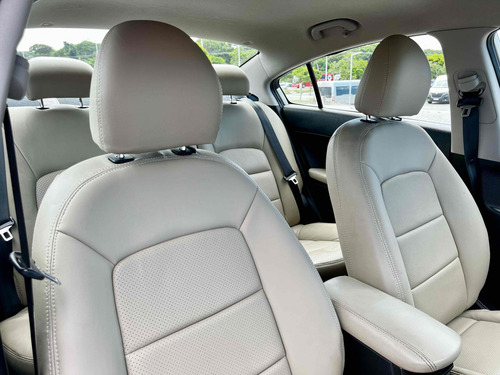 Kia Cerato 1.6 SX 16V FLEX 4P AUTOMÁTICO
