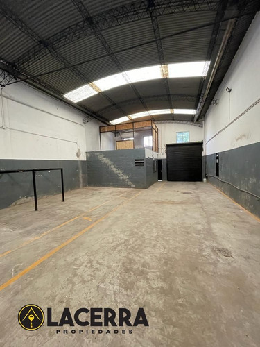 Imagen 5 de 12 de Galpon En Venta En Munro