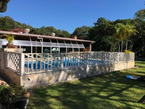 Imagem 1 de 14 de Chácara Para Financiamento Na Praia! Piscina, 3 Dorm