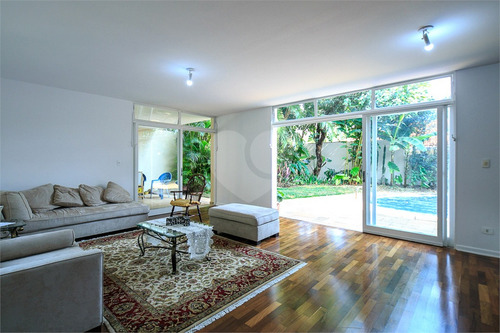 Imagem 7 de 30 de Casa No Alto Da Boa Vista Com 720 M² De Terreno, Piscina E Jardim! - Reo564566
