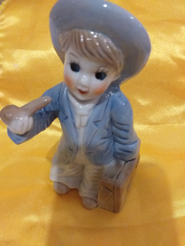 Figuras De Ceramica Impecables Bellisimas Niños Con Pato Azul Claro (Usado)