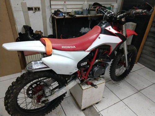 Honda Xr 200 (trilha)