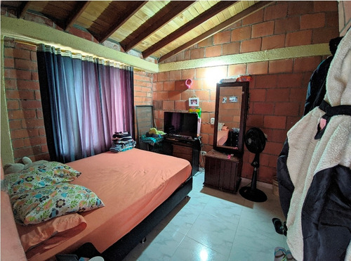 Imagen 8 de 10 de Casa 1 Piso - Barrio Monte Esmeralda - Cartago Valle