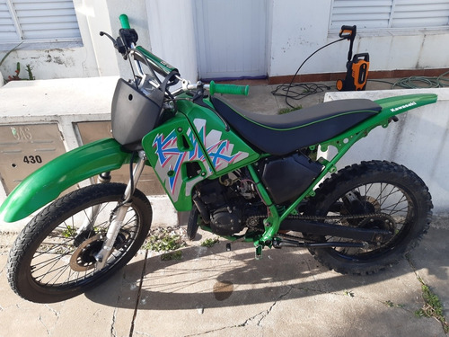 Imagen 4 de 6 de Kawasaki Kmx 125 - 2 Tiempos