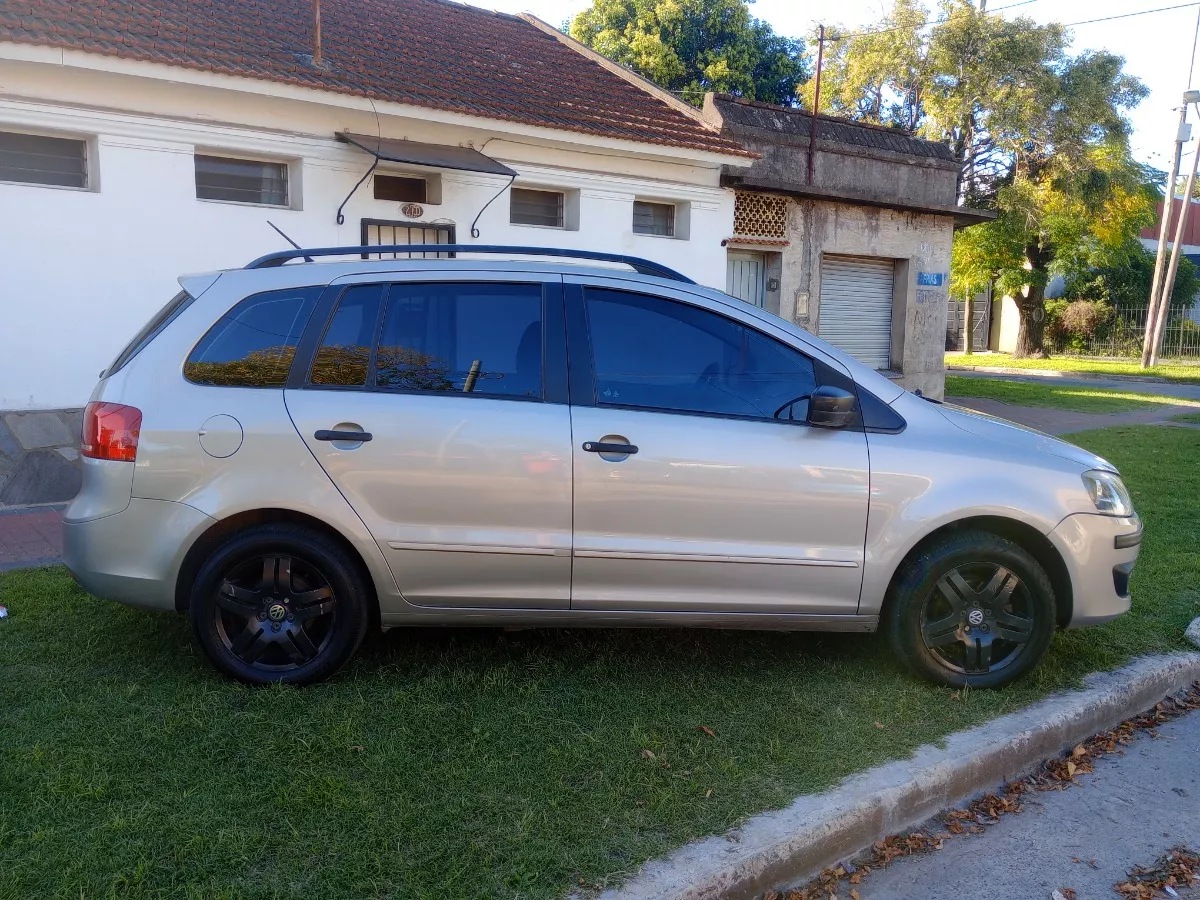 Volkswagen Suran 1.6 Trendline