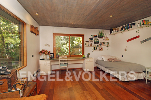 Arriendo Gran Casa Con Cancha De Tenis