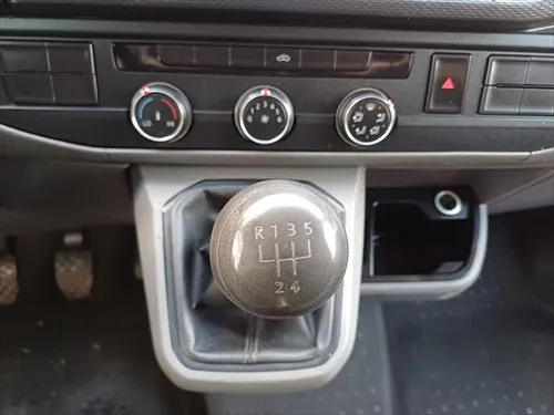 Volkswagen Transporter 2.0 Chasis Cabina Mt