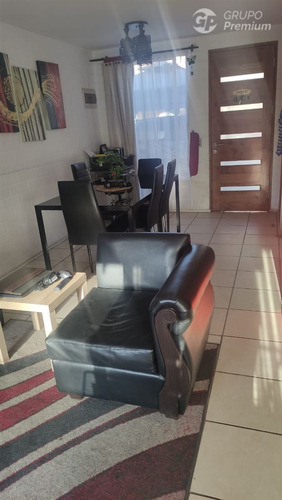 Casa En Venta De 3 Dorm. En Puente Alto