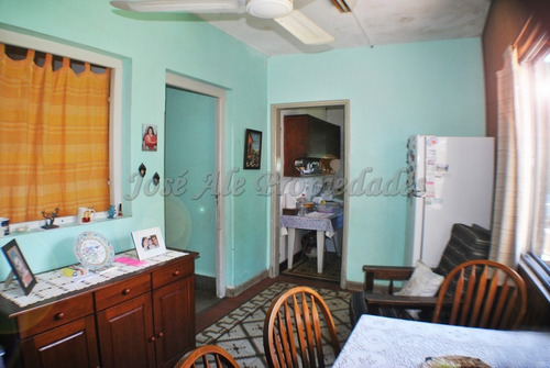 Imagen 10 de 11 de En Venta Casa De Cuatro Dormitorios Colonia Del Sacramento