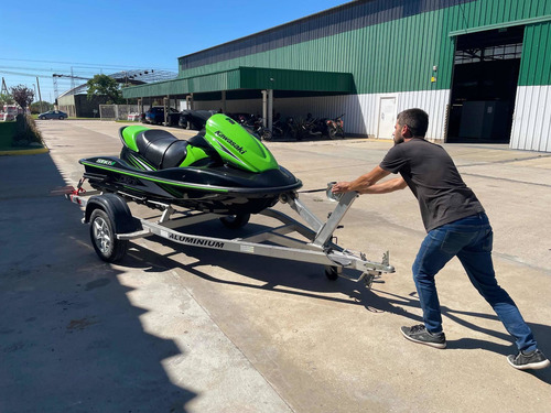 Imagen 6 de 11 de Kawasaki Stx 15 F