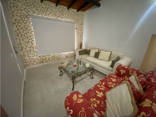 Casa En Venta En Valle De Oro San Diego Cb-8111849