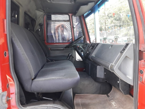 Imagen 8 de 13 de Ford Cargo