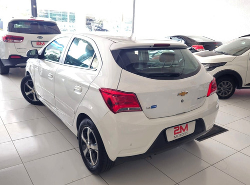 Chevrolet Onix 1.4 MPFI LTZ 8V FLEX 4P MANUAL