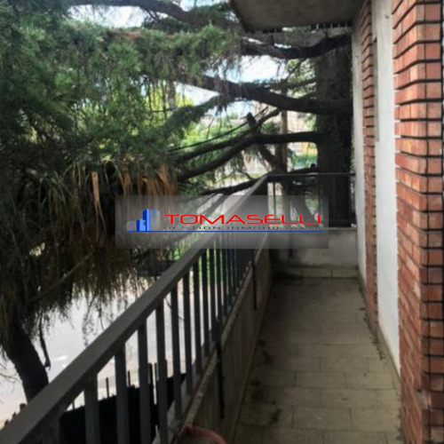 Casa - Venta - La Tablada - 6 Ambientes - Dos Plantas