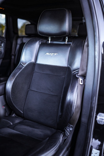 Imagen 8 de 19 de Jeep Grand Cherokee Srt