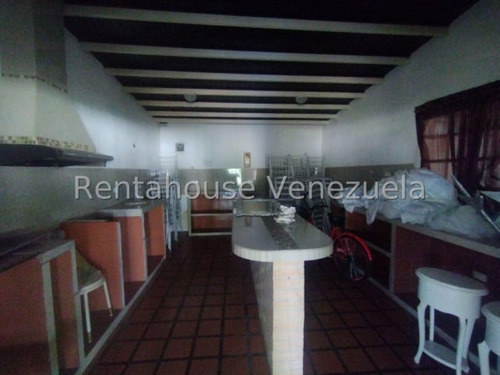 Milagros Inmuebles Edificio Venta Cabudare Lara Los Pinos Economica Residencial Economico Comercial Código Inmobiliaria Rent-a-house 25-6635