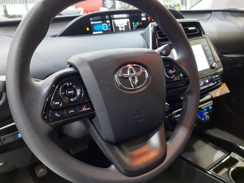 Toyota Prius 2021