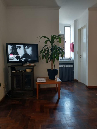 Imagen 3 de 9 de Venta Dpto 2 Dorm. Balcón. Frente. Con Escritura. Nueva Córdoba